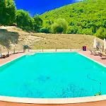 Willa Sole Vini In The Heavenly Heart Of Umbria On Of The World Sleeps 50 *