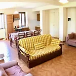 Willa Sole Vini In The Heavenly Heart Of Umbria On Of The World Sleeps 50