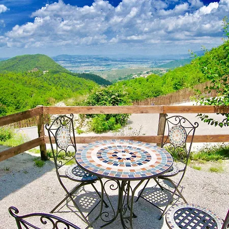 Sole Vini In The Heavenly Heart Of Umbria On Of The World Sleeps 50 *