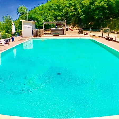 Sole Vini In The Heavenly Heart Of Umbria On Of The World Sleeps 50 Villa Santa Maria del Tronto