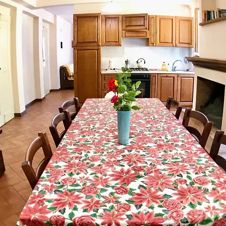 Sole Vini In The Heavenly Heart Of Umbria On Of The World Sleeps 50 Santa Maria del Tronto