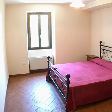 Sole Vini In The Heavenly Heart Of Umbria On Of The World Sleeps 50 * Santa Maria del Tronto